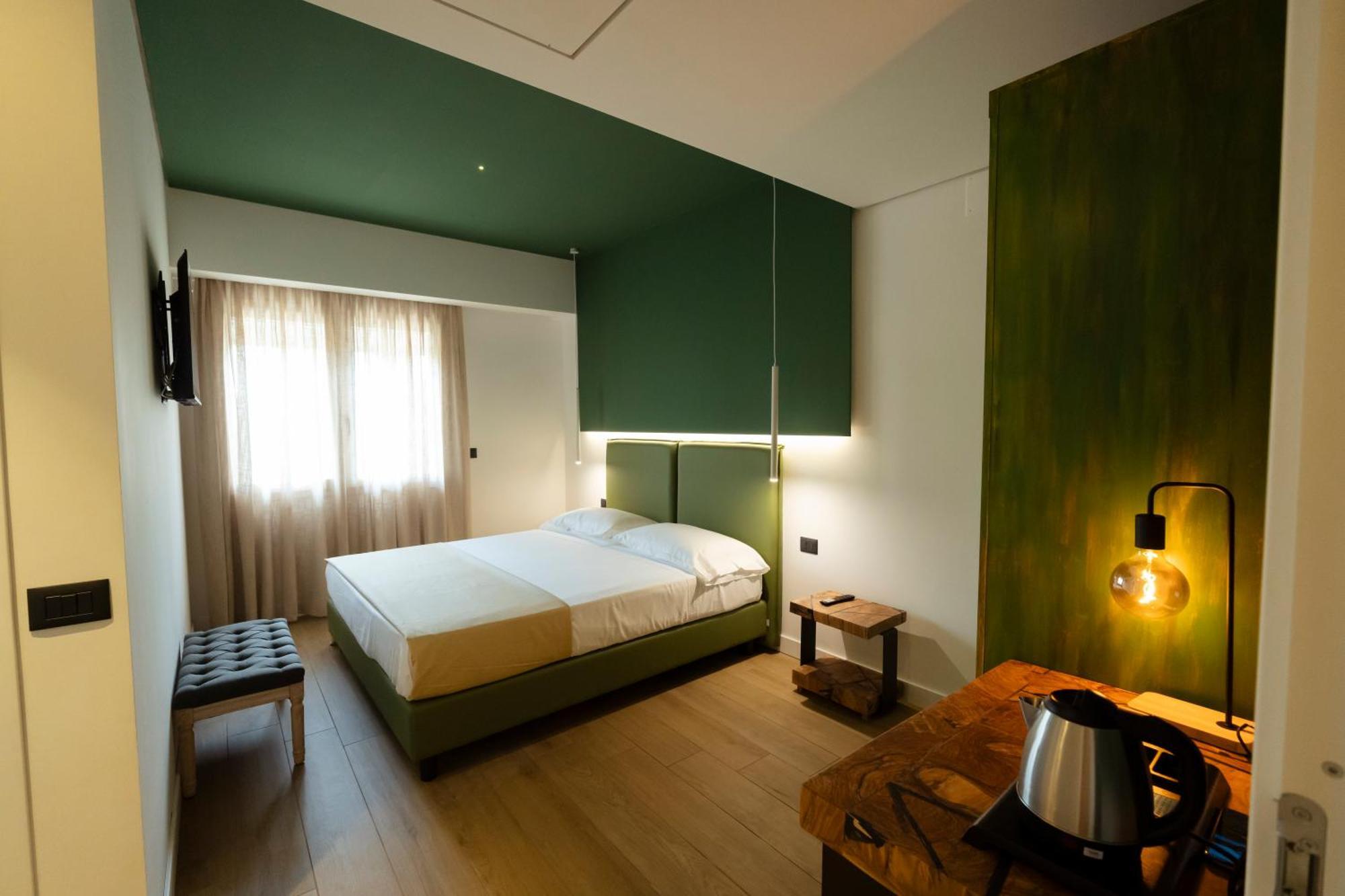 Hotel Ristorante Le Rose บรีอาติโก ภายนอก รูปภาพ