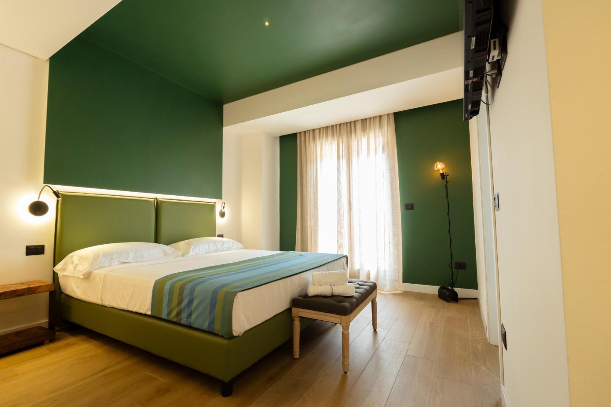 Hotel Ristorante Le Rose บรีอาติโก ภายนอก รูปภาพ